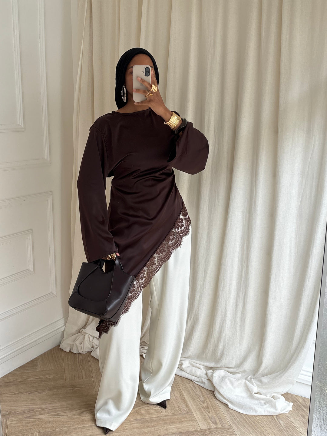 BLOUSE LONGUE SATINÉE DENTELLE MARRON