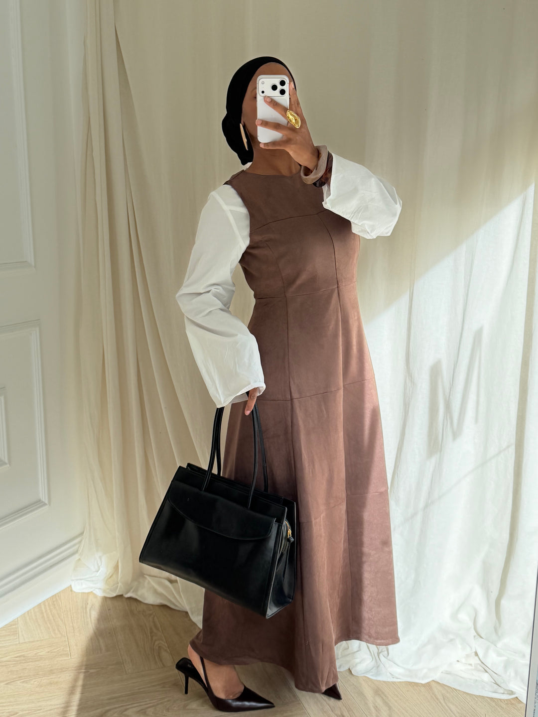 ROBE SUÉDINE SANS MÀNCHES TAUPE