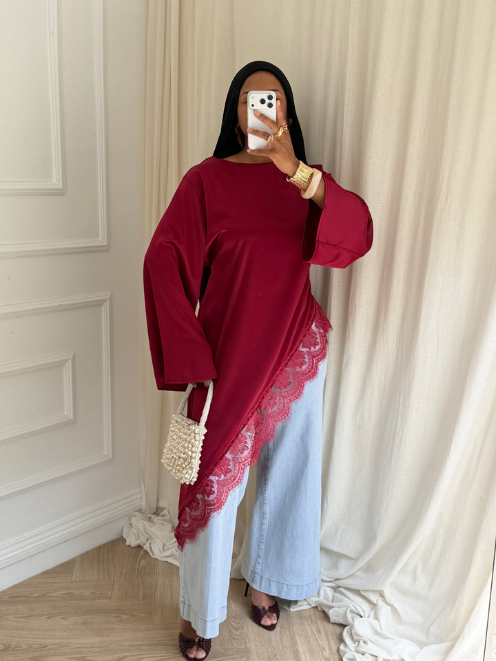 BLOUSE longue satinée DENTELLE ROUGE