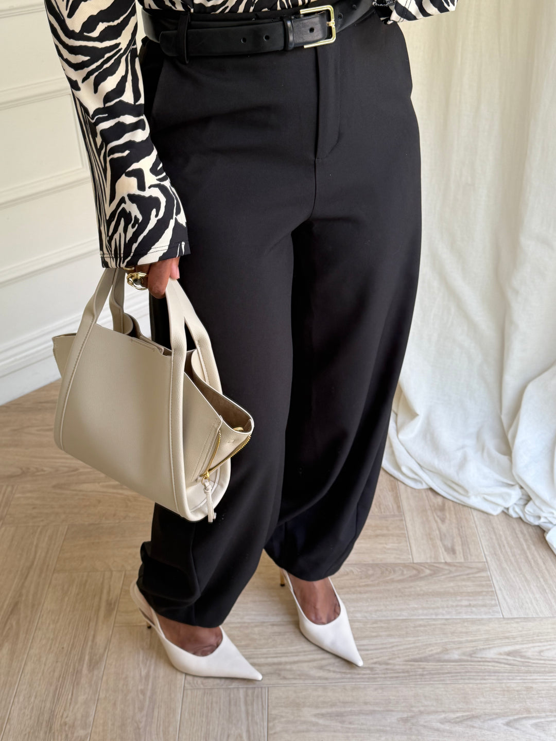 PANTALON LARA NOIR