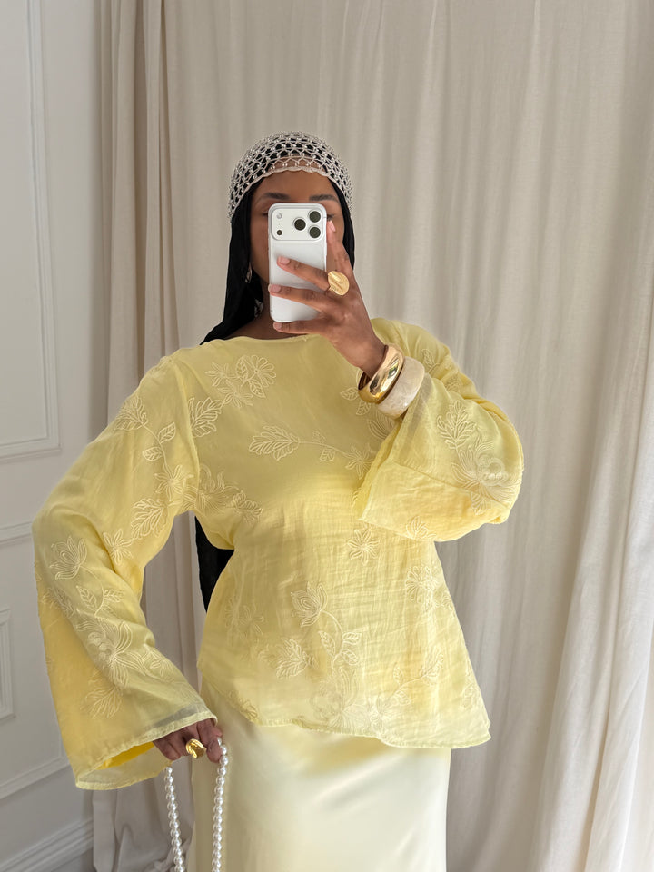BLOUSE BRODERIE JAUNE