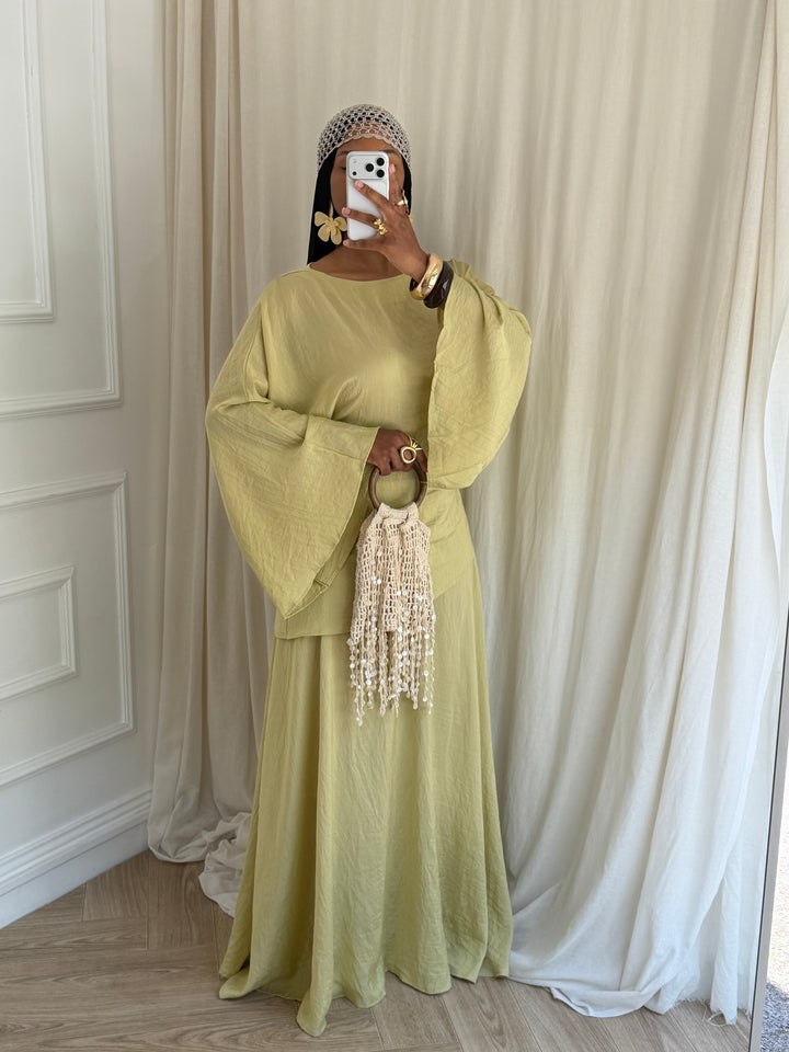 ENSEMBLE FLUIDE ET ASYMÉTRIQUE AVOCAT