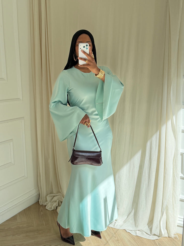 ROBE LONGUE SATIN VERT D’EAU