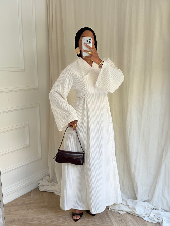 ROBE EN MAILLE BLANCHE