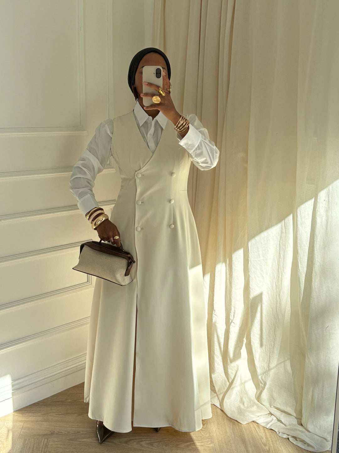 ROBE TAILLE SANS MANCHE CRÈME