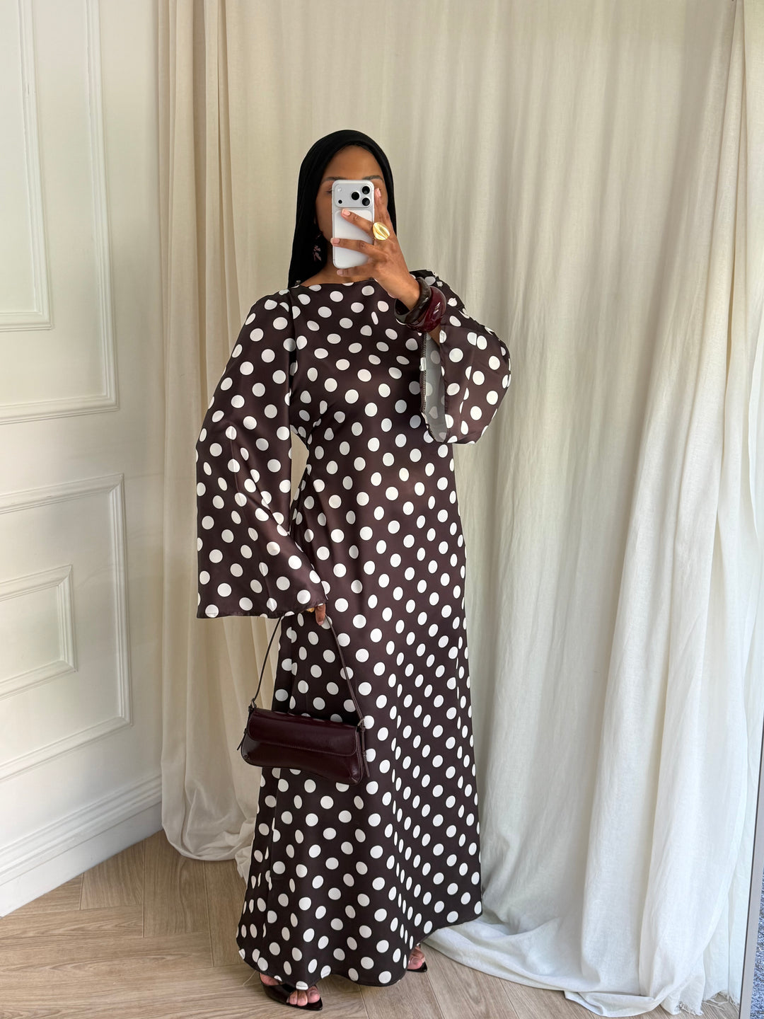 ROBE À GRAND POIS MARRON