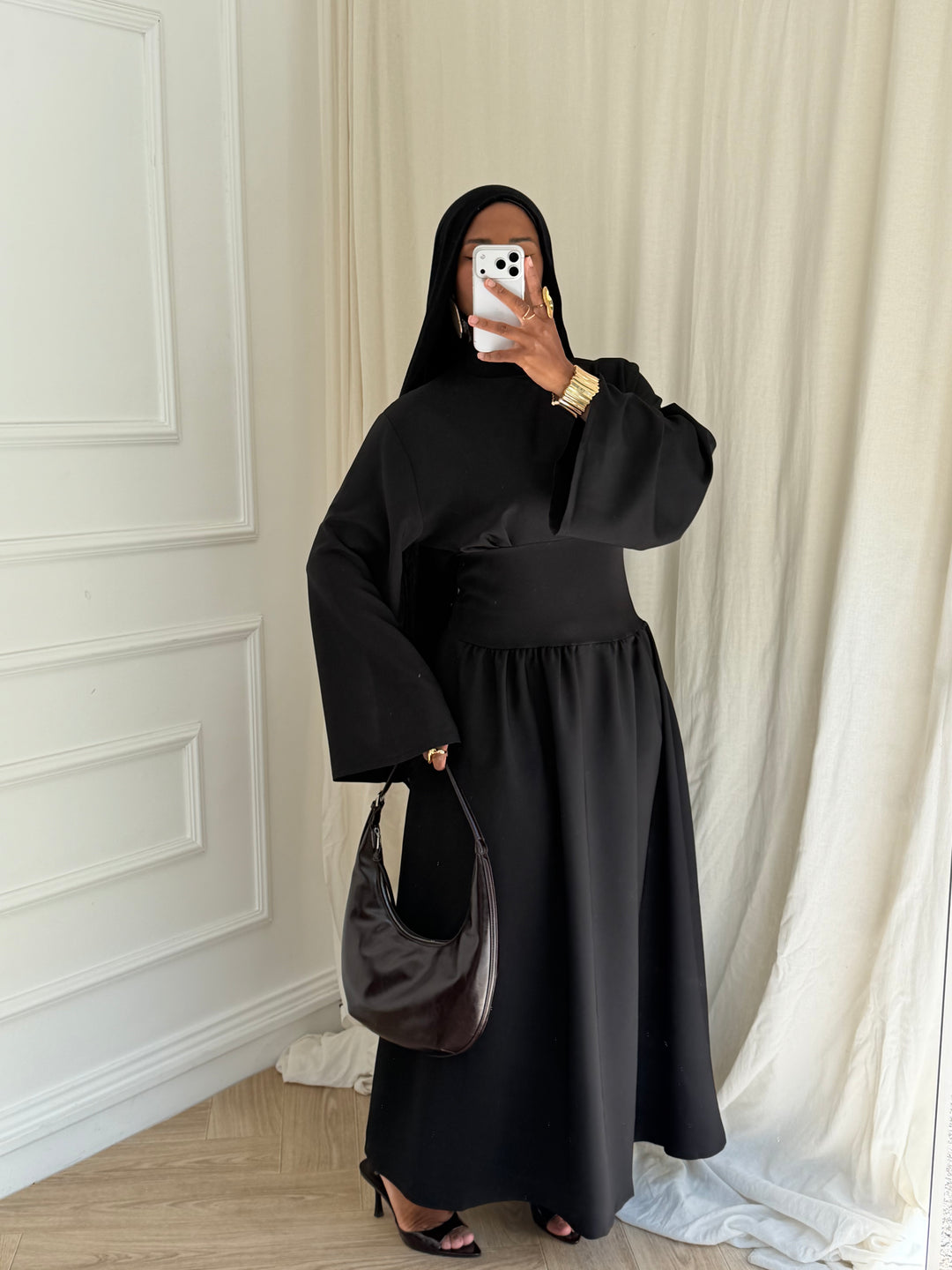 ROBE CINTRÉ JOHA NOIRE