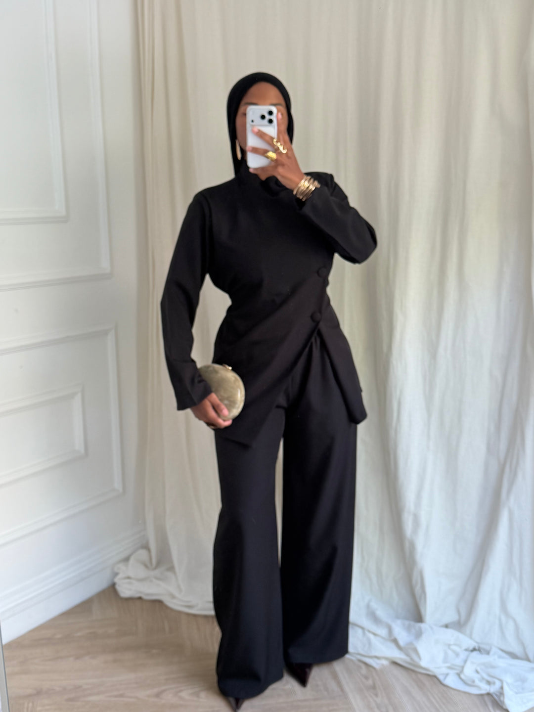 ENSEMBLE AKARA NOIR