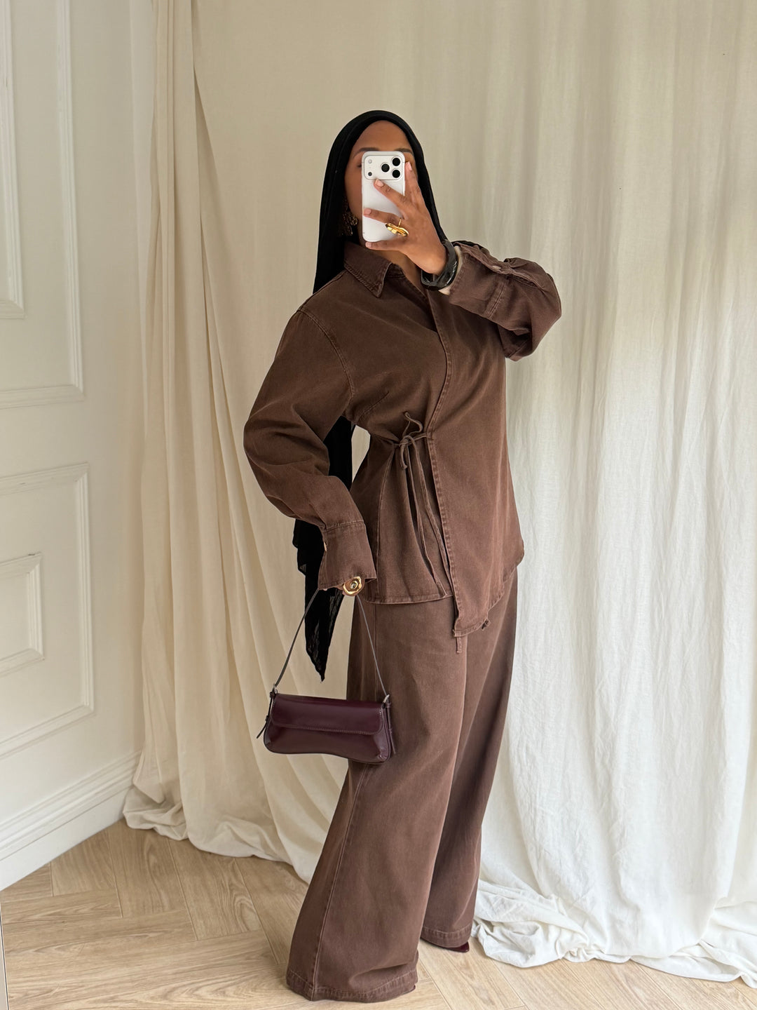 ENSEMBLE PANTALON ET VESTE CACHE CŒUR MARRON