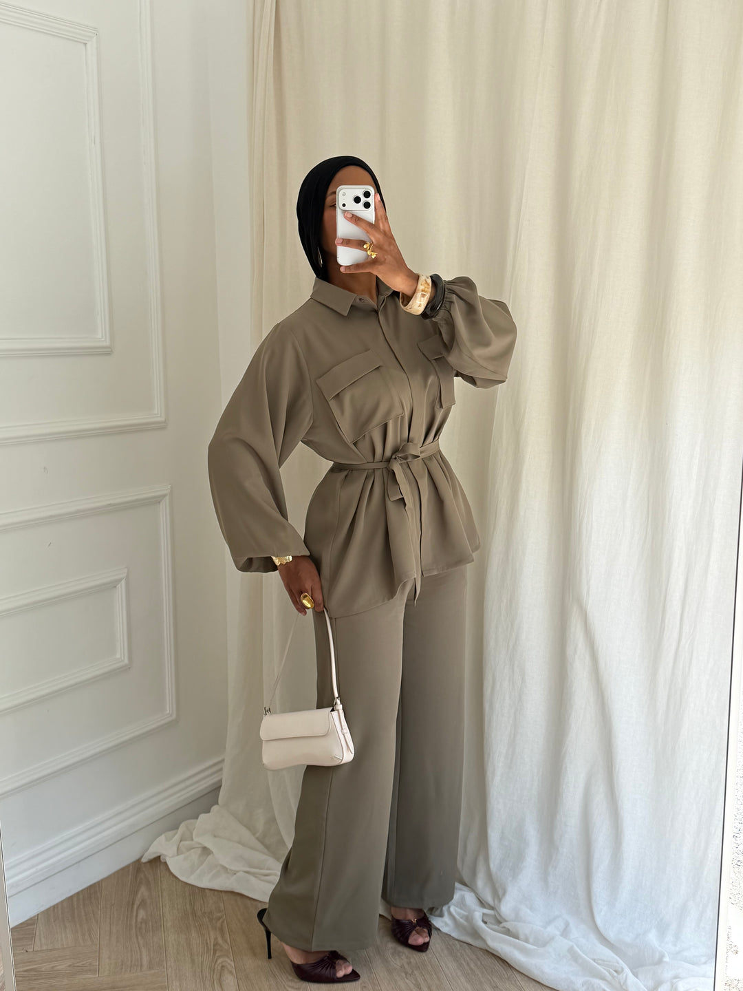 ENSEMBLE MARIYA TAUPE