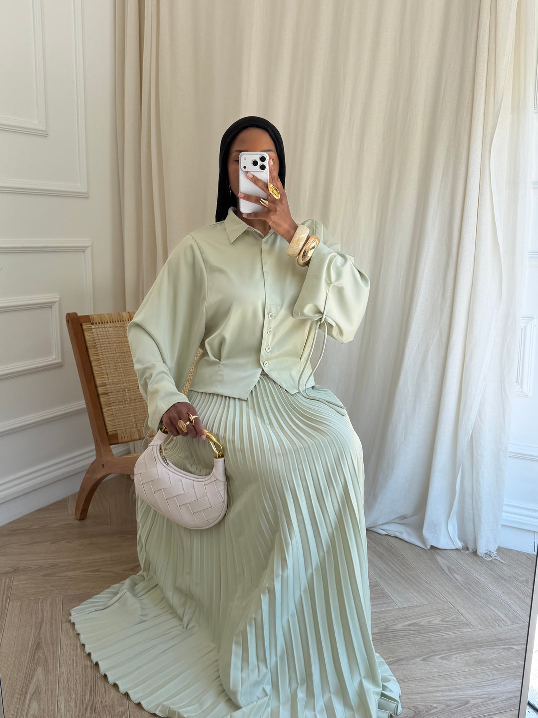 ENSEMBLE JUPE SATIN ET PLISSÉE VERT D’EAU