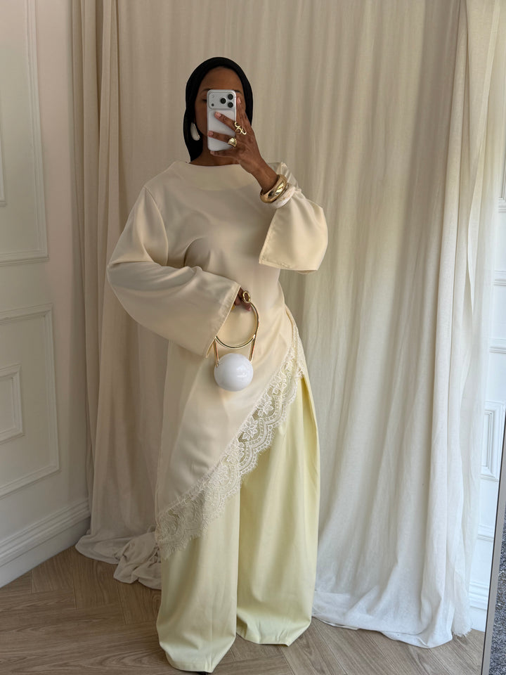 BLOUSE longue satinée DENTELLE CRÈME