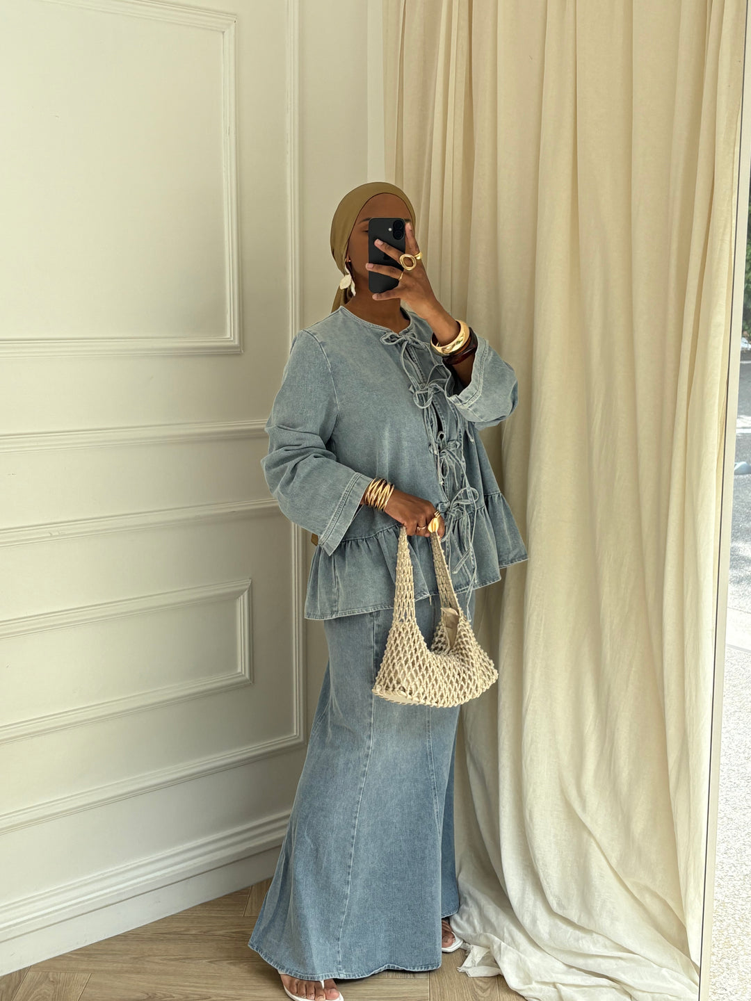 LA BLOUSE DENIM A NOUER