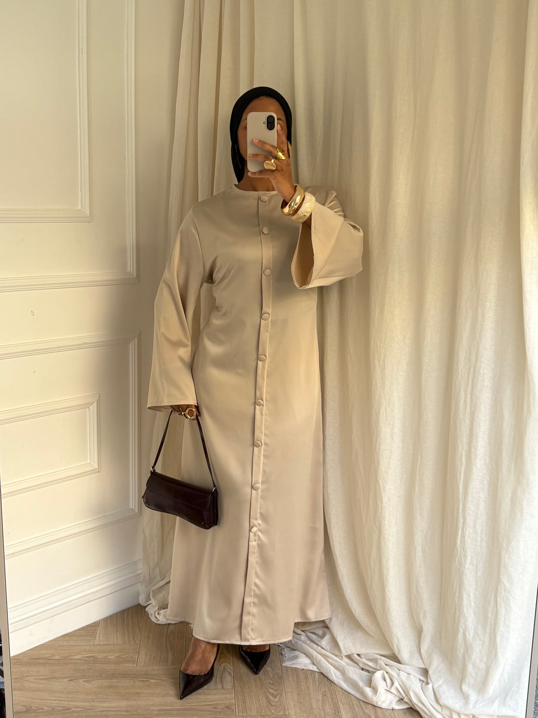 ROBE BOUTONS SATINÉ BEIGE