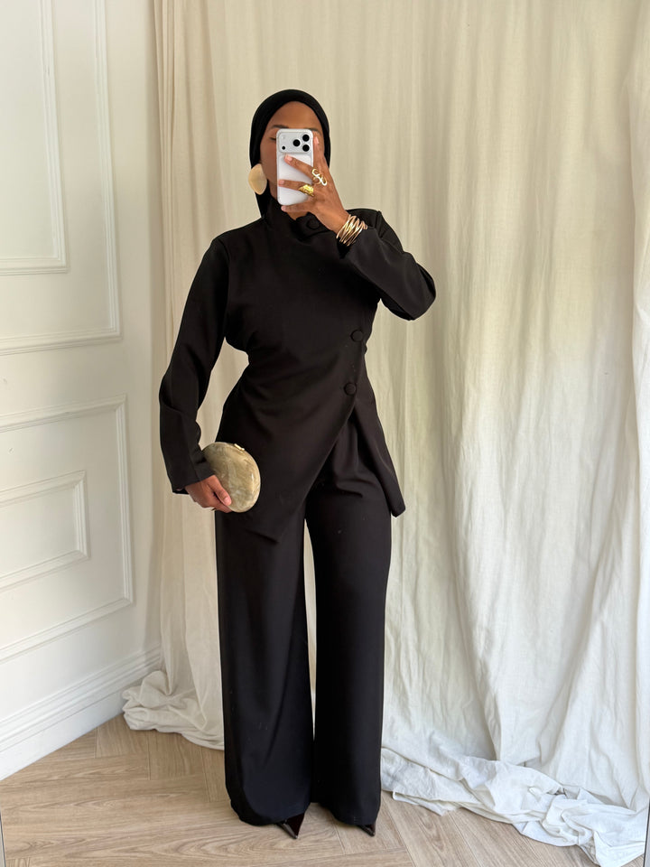 ENSEMBLE AKARA NOIR