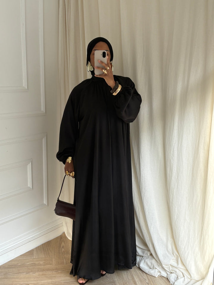 ROBE PRESTIGE MANCHES BOUFFANTES NOIRE