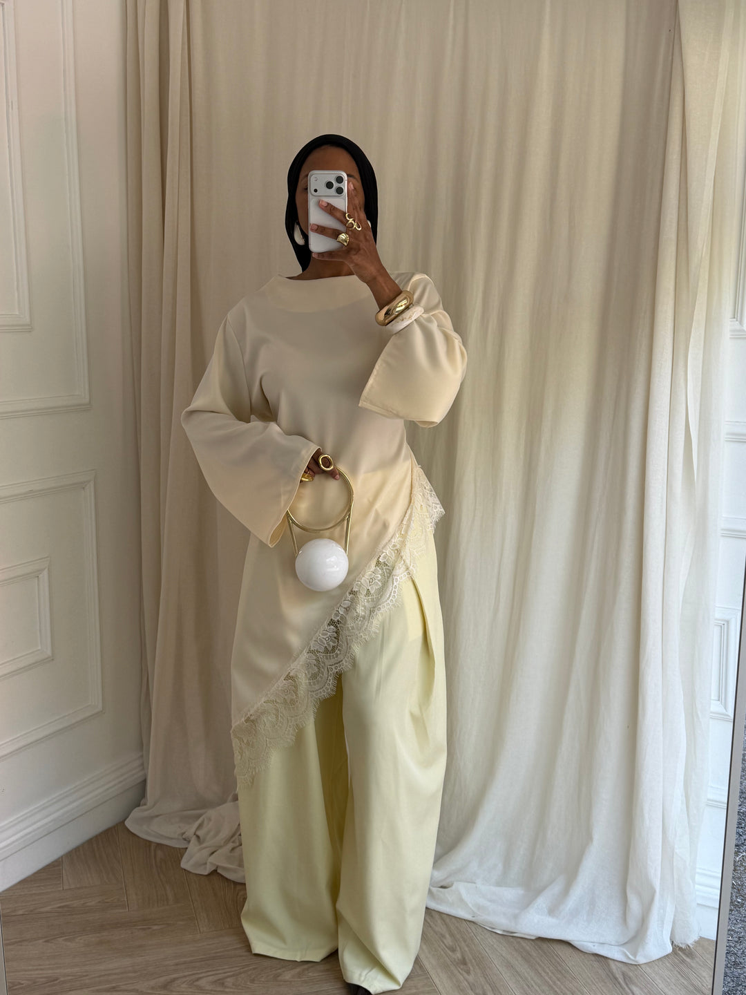 BLOUSE longue satinée DENTELLE CRÈME