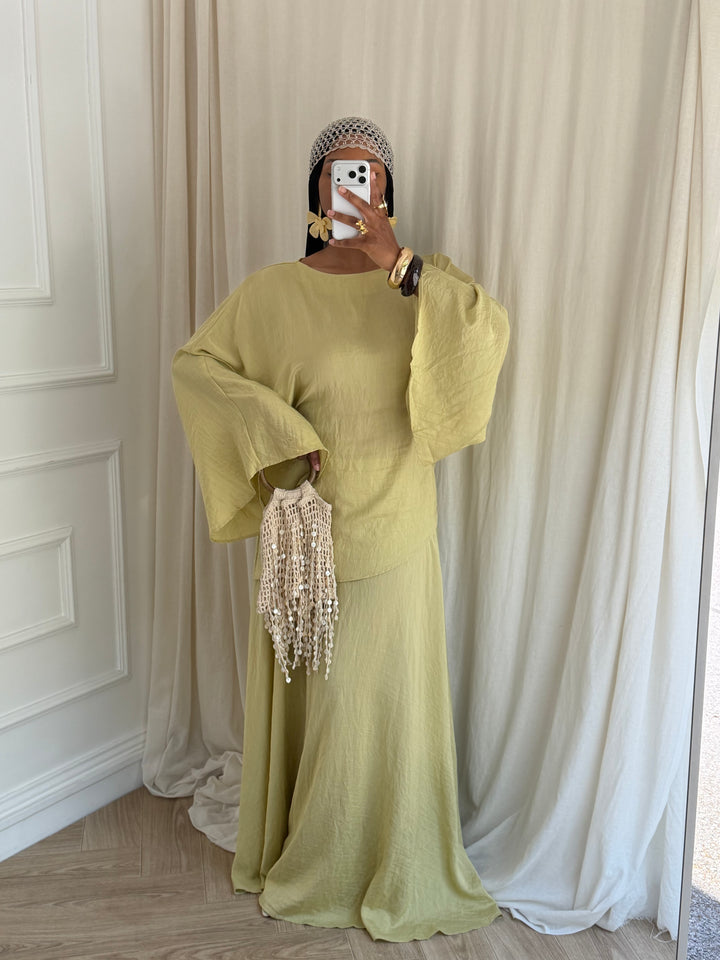 ENSEMBLE FLUIDE ET ASYMÉTRIQUE AVOCAT