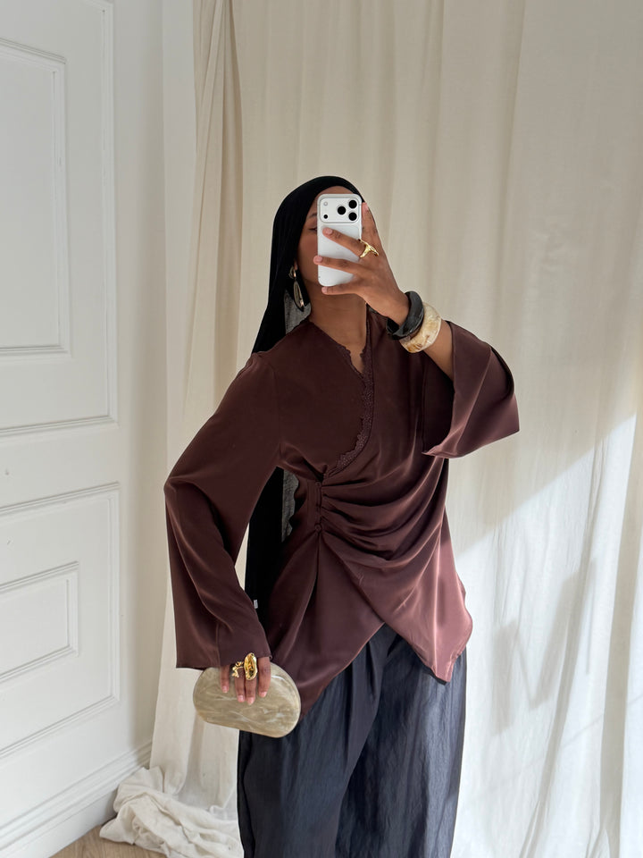 TOP SATIN DENTELLE MARRON