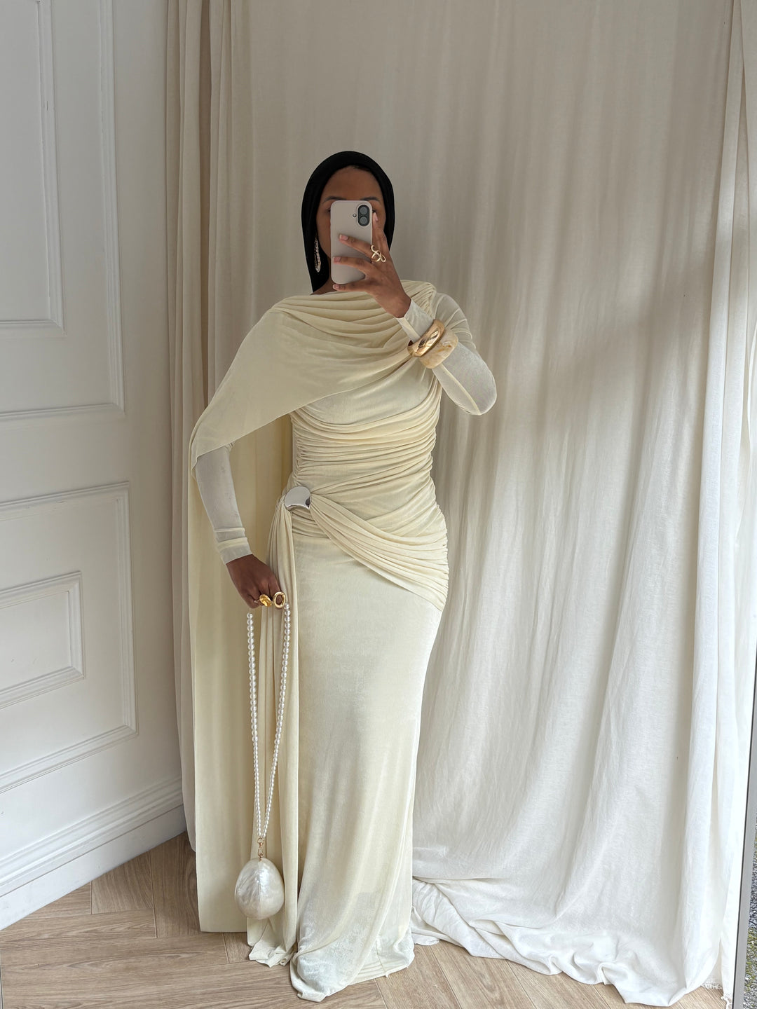 ROBE GALA JAUNE