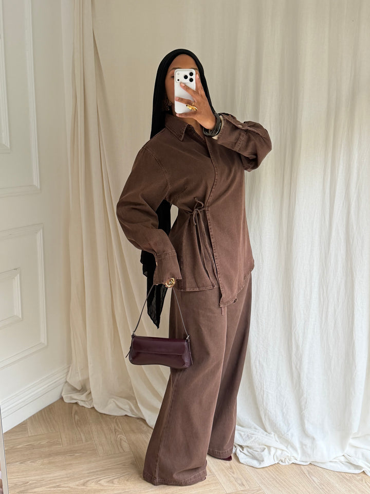ENSEMBLE PANTALON ET VESTE CACHE CŒUR MARRON