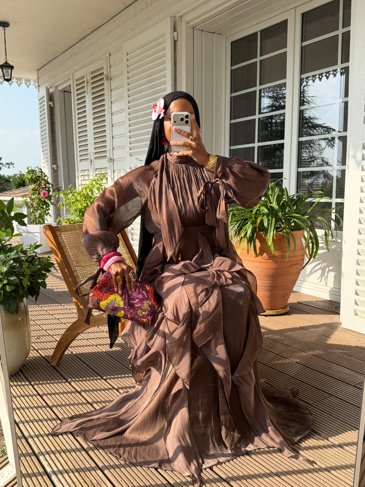 ROBE VOLANTS SIGNATURE MARRON