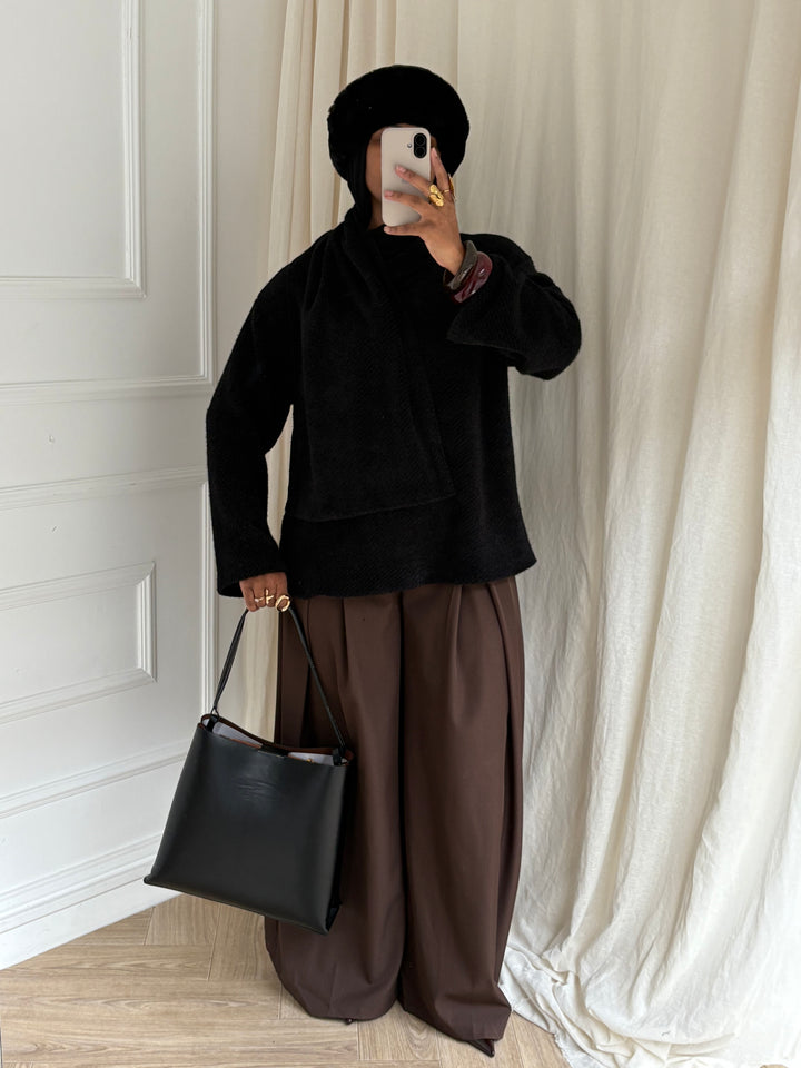 PULL GROS COL NOIR