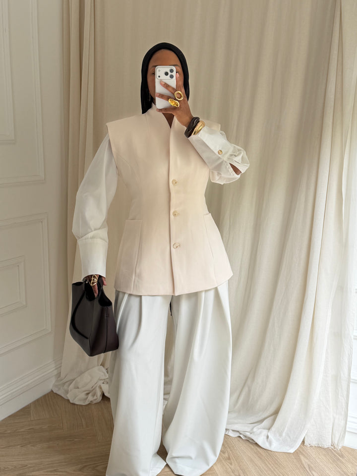 BLAZER SANS MANCHES CINTRÉ BEIGE CLAIR