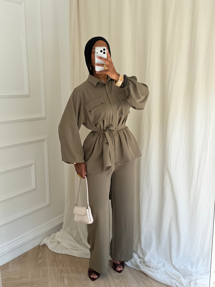 ENSEMBLE MARIYA TAUPE