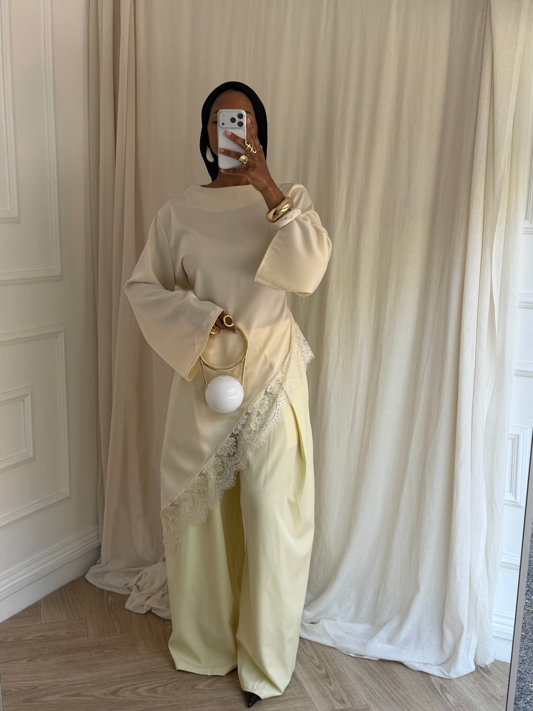 BLOUSE longue satinée DENTELLE CRÈME