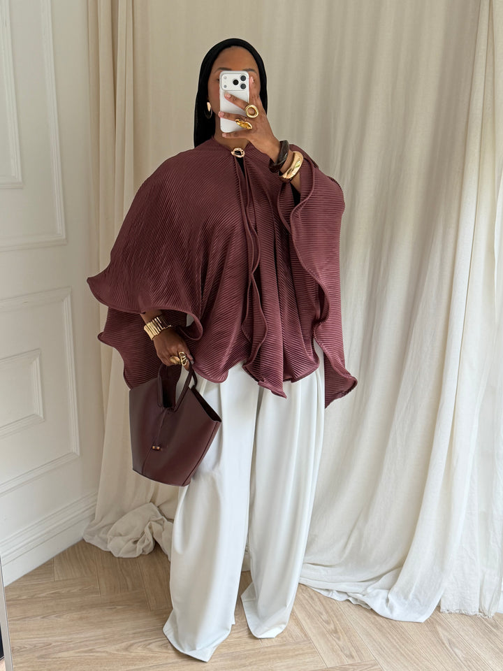 CAPE TEXTURÉ À VOLANT ACAJOU