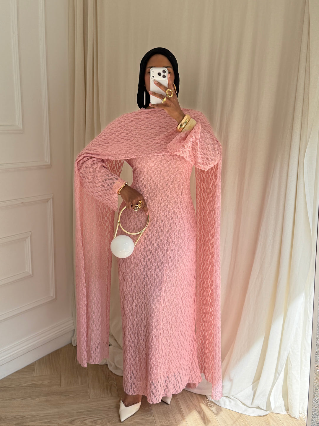 ROBE EN DENTELLE CORAIL