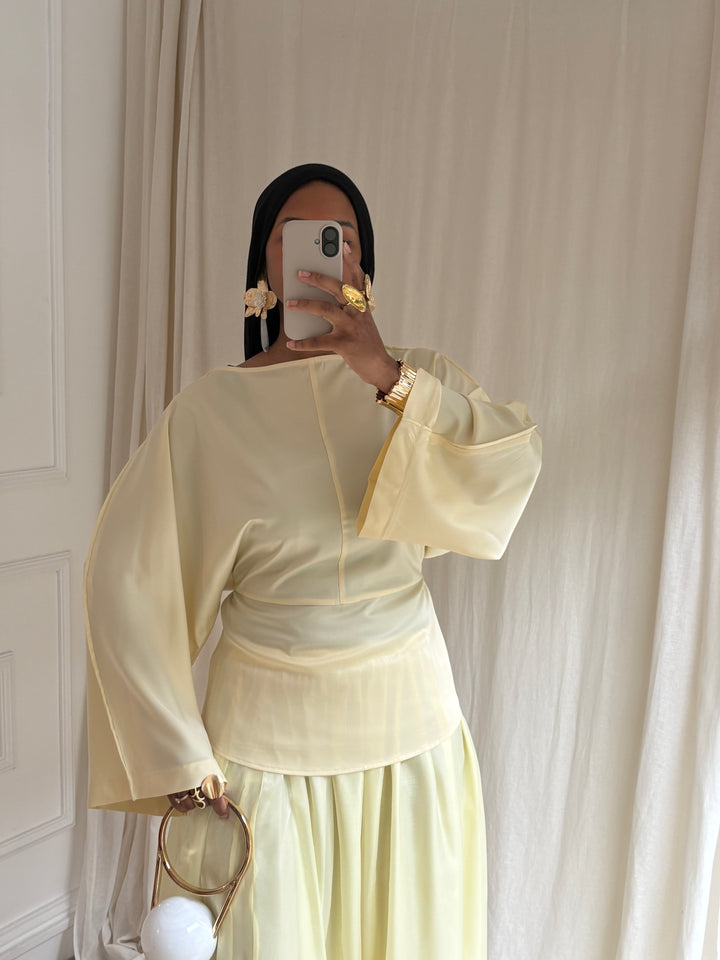 BLOUSE SATIN MANCHES ÉVASÉE JAUNE