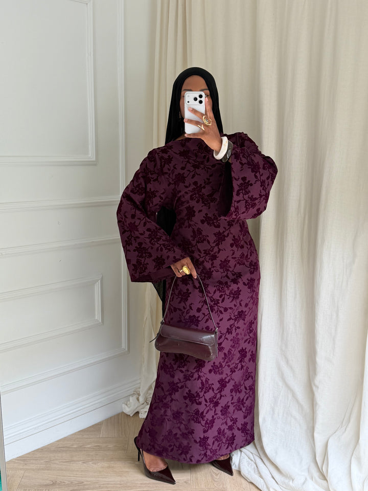 ROBE BROOK PRUNE