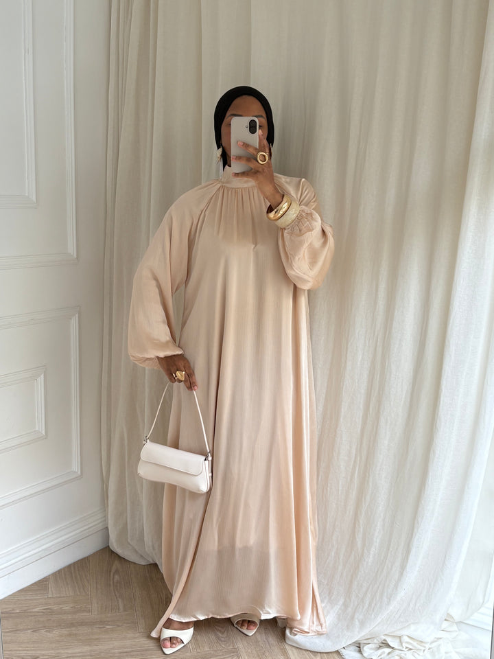 ROBE PRESTIGE MANCHES BOUFFANTES BEIGE