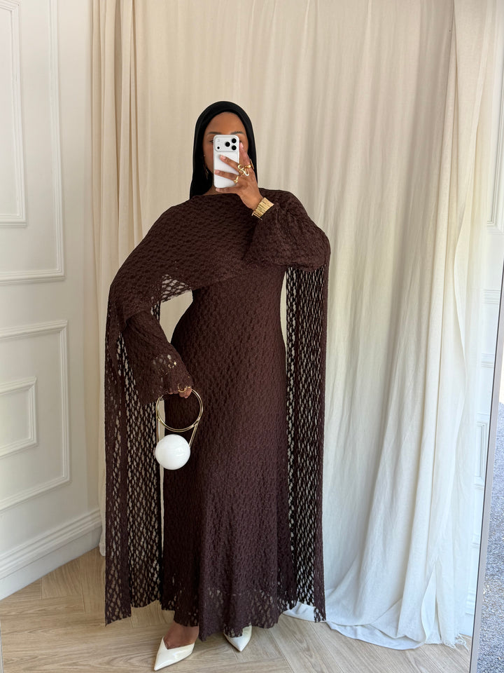ROBE EN DENTELLE MARRON