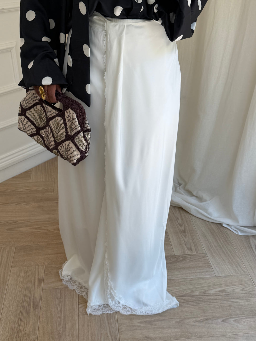 MAXI JUPE SATIN DENTELLE BLANCHE
