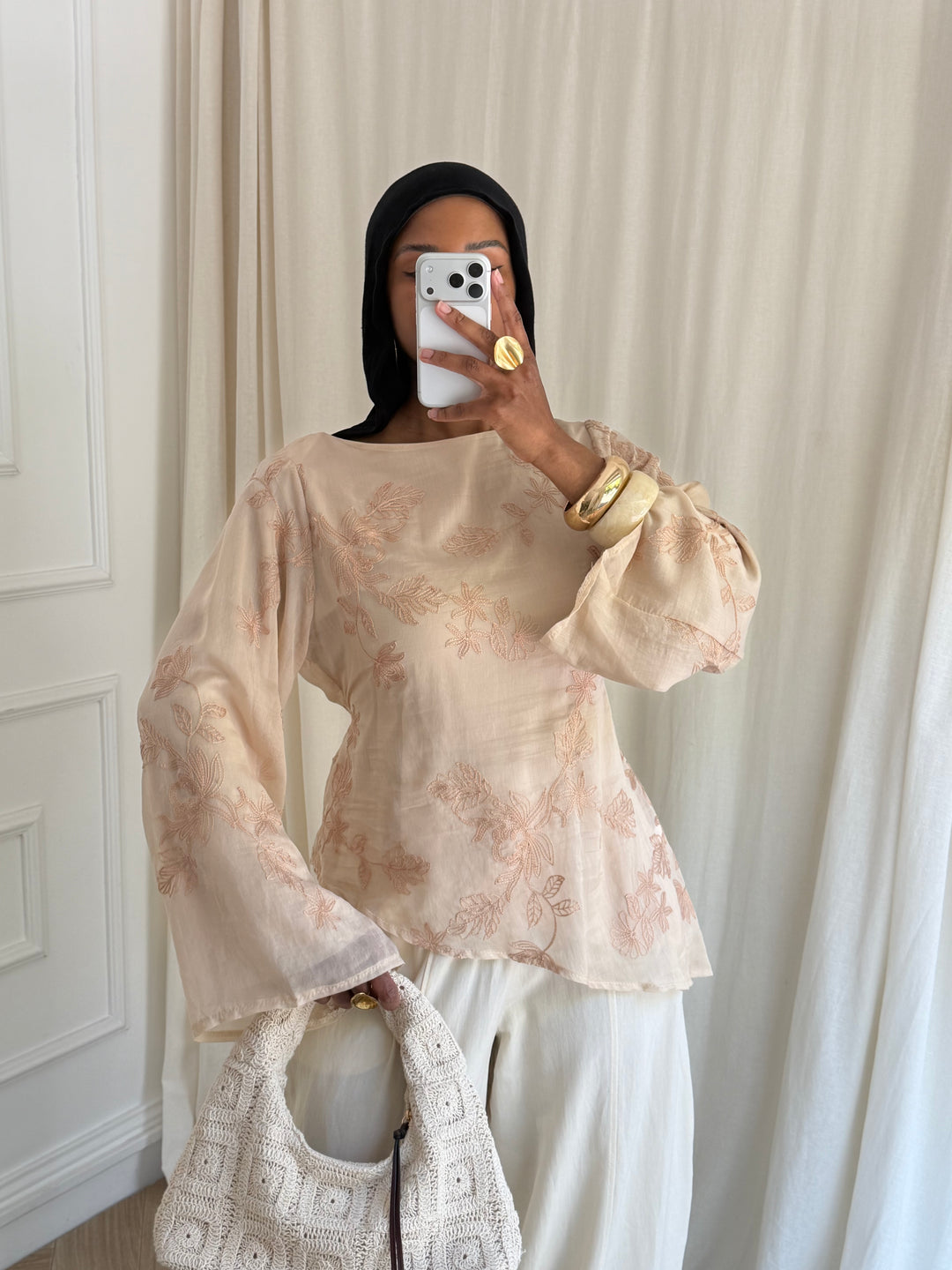 BLOUSE BRODERIE BEIGE
