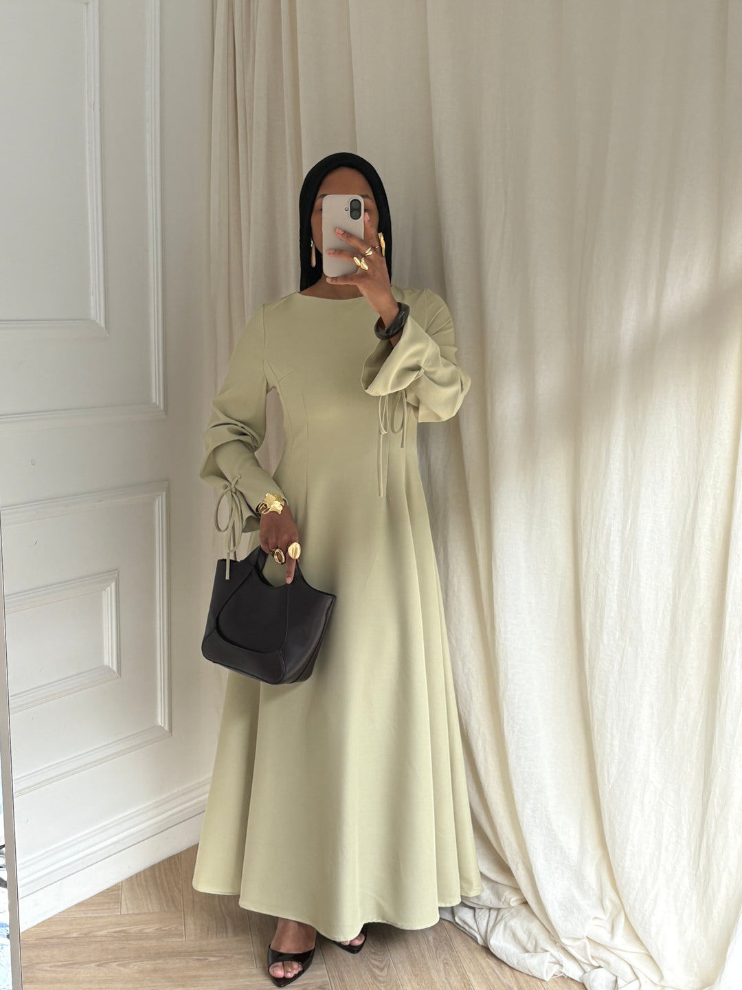 ROBE ÉLÉGANCIA VERT AMANDE