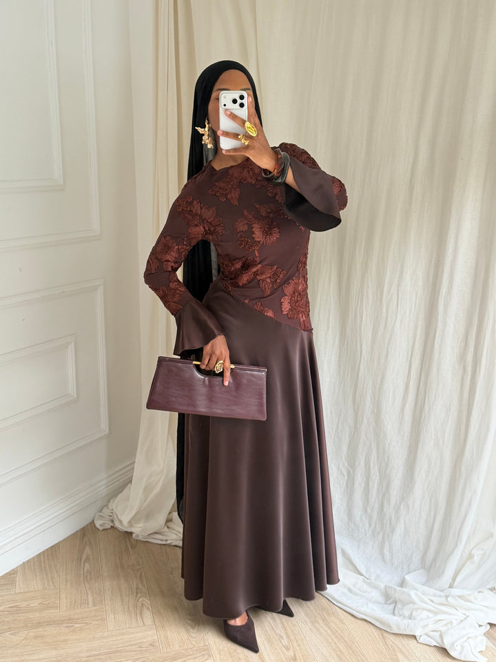 ROBE LONGUE FLEURS BRODÉ MARRON