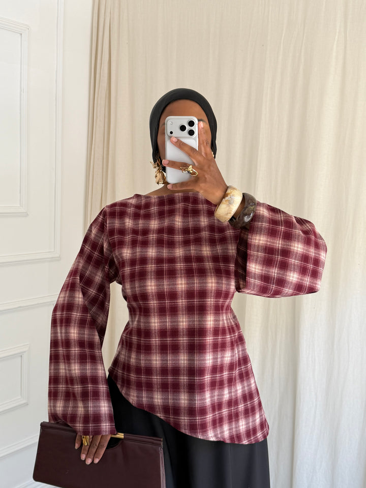 BLOUSE À CARREAU ASYMÉTRIQUE BORDEAUX