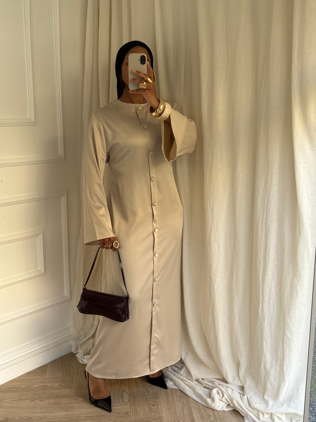 ROBE BOUTONS SATINÉ BEIGE