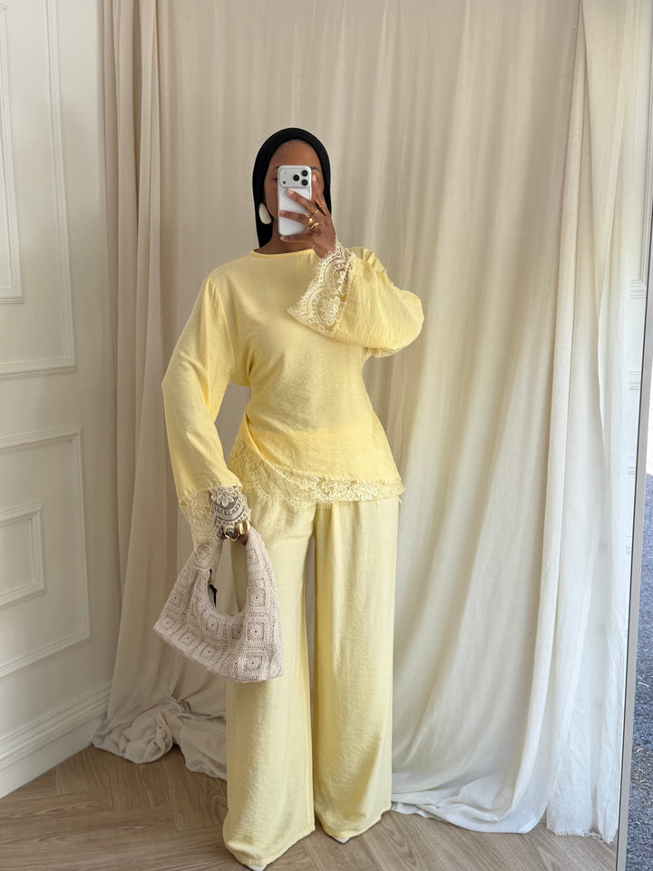 ENSEMBLE PANTALON DENTELLE JAUNE