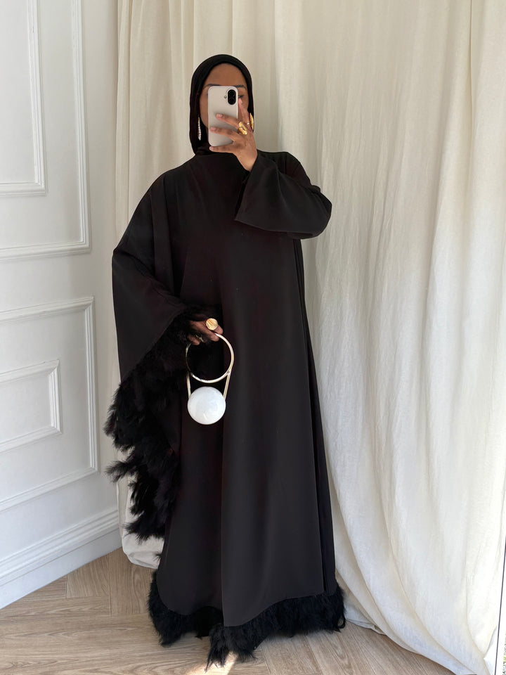 ROBE CAPSULE PLUME NOIRE ( qualité luxe)