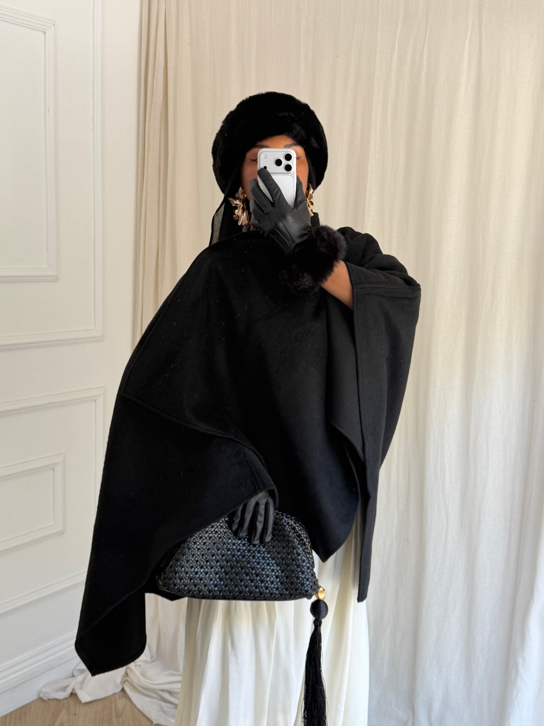 CAPE PREMIUM LUXURY NOIRE