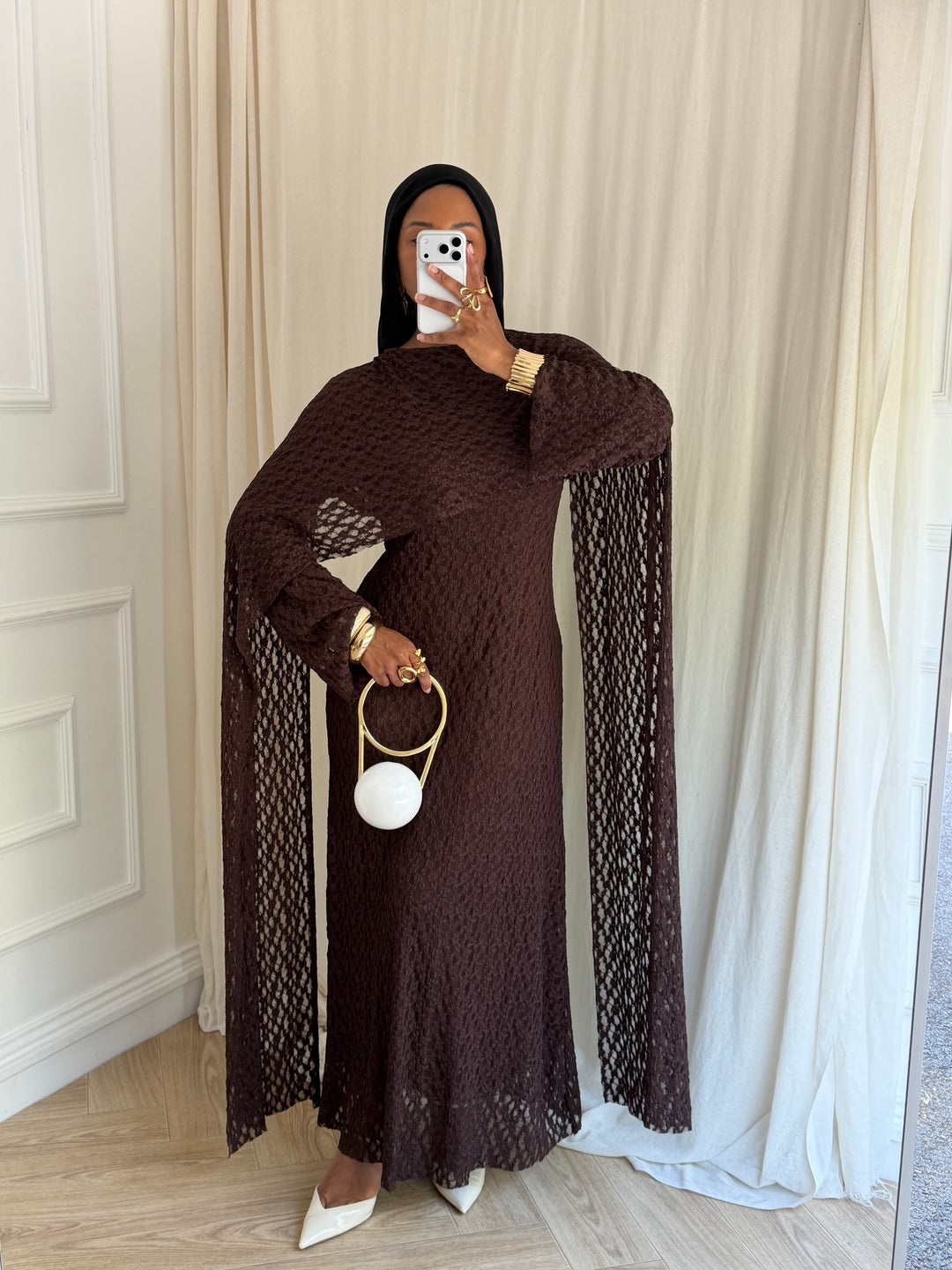 ROBE EN DENTELLE MARRON