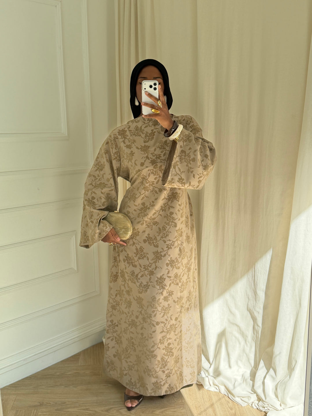 ROBE BROOK TAUPE