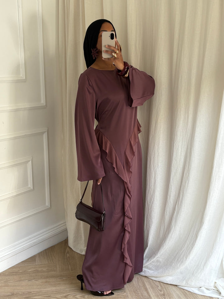 ROBE SATIN DRAPÉE AUBERGINE