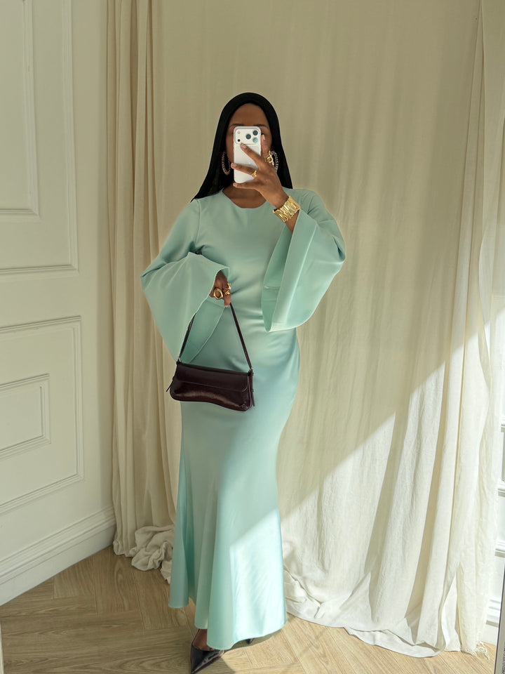 ROBE LONGUE SATIN VERT D’EAU