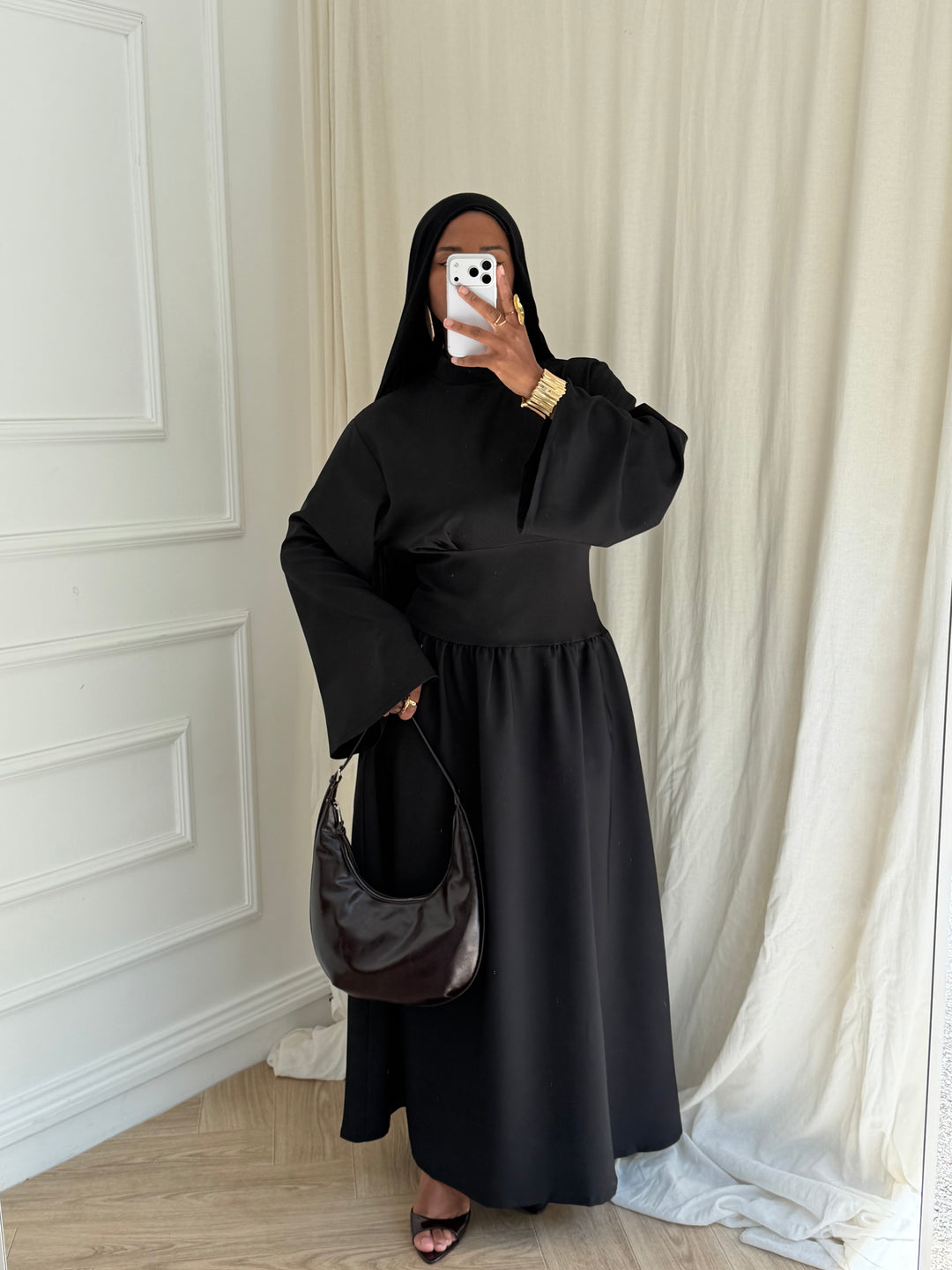 ROBE CINTRÉ JOHA NOIRE